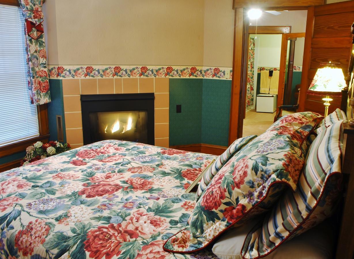 Arbor Hill Inn La Porte Extérieur photo