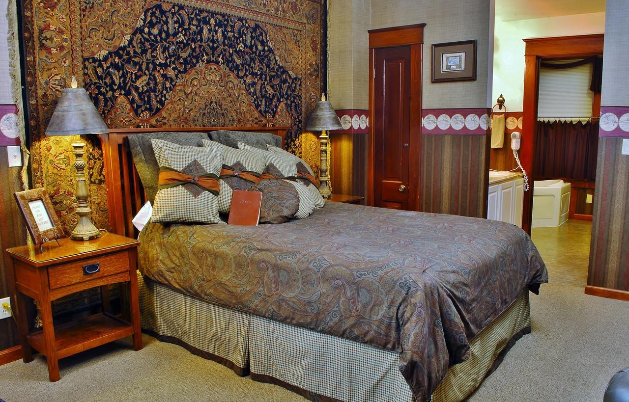 Arbor Hill Inn La Porte Extérieur photo